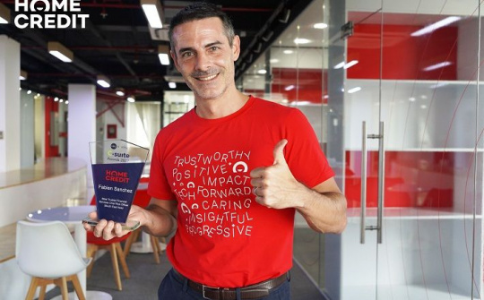Giám đốc quản lý rủi ro Home Credit Việt Nam vinh dự đạt giải thưởng C-Suite Award